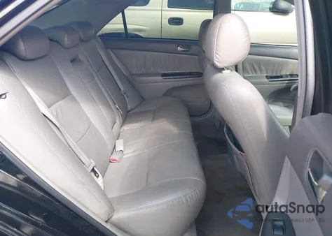 2005 Toyota Camry Le из США, поврежденный, VIN 4T1BE32K25U073117